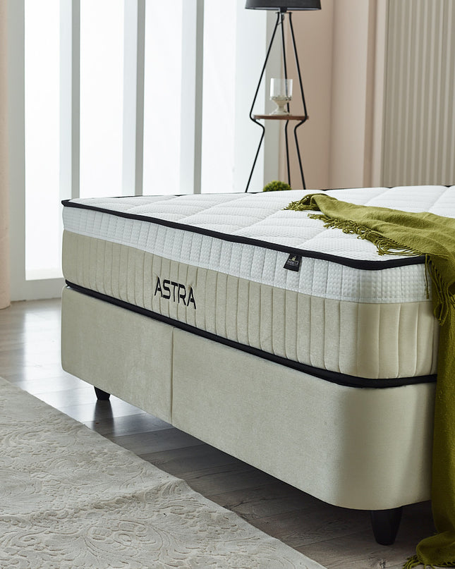 Astra Bedding Set