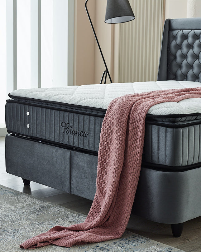 Bianca Bedding Set