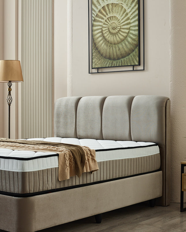 Lotus Bedding Set