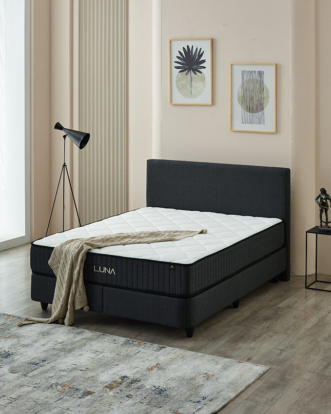 Luna Bedding Set