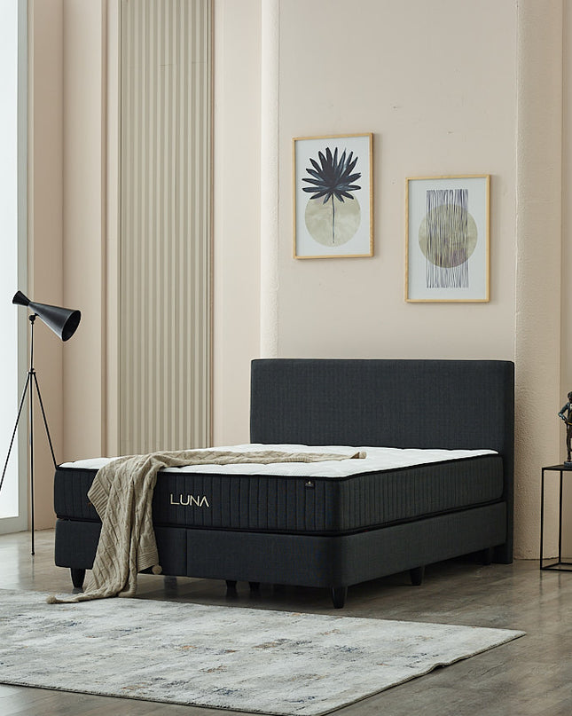 Luna Bedding Set