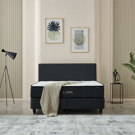 Luna Bedding Set