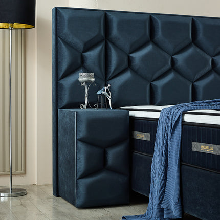 Novano Bedding Set