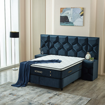 Novano Bedding Set