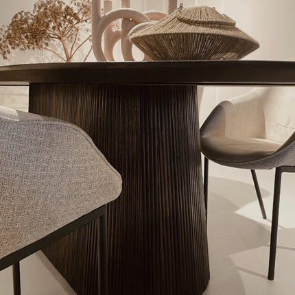 Salvator Walnut - Eettafel Ovaal 200cm/230cm