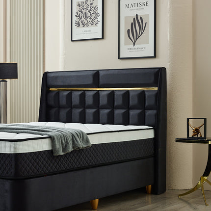Verona Bedding Set