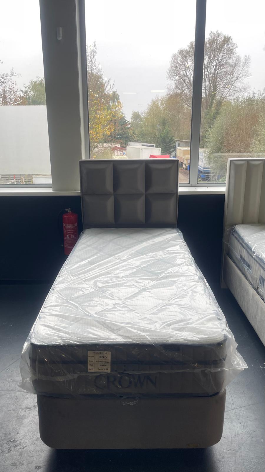 Crown een-persoons bed boxspring 90cm x 200cm kleur beige
