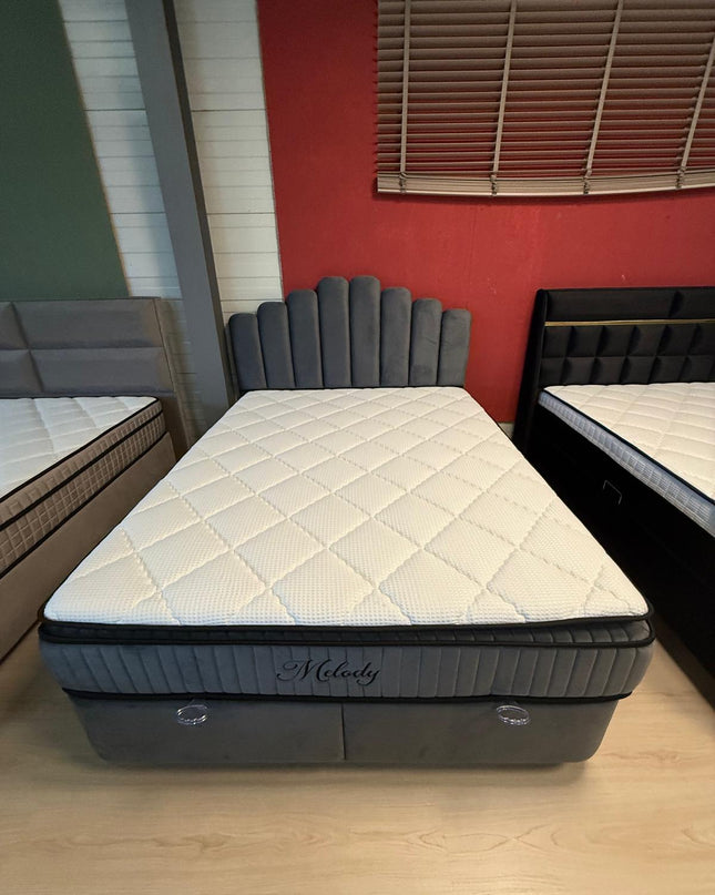 Melody boxspring kleur Antraciet.