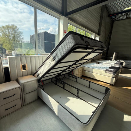 Bed Model Tokio met opbergruimte en Led verlichting.