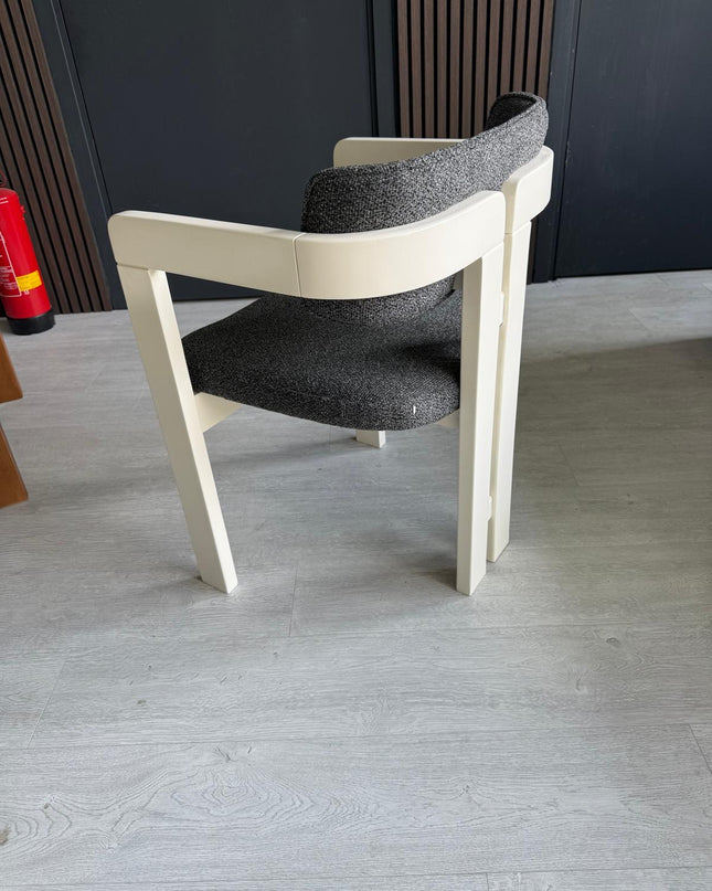 Eetafel stoel japandi Model mega - kleur: grijs/wit
