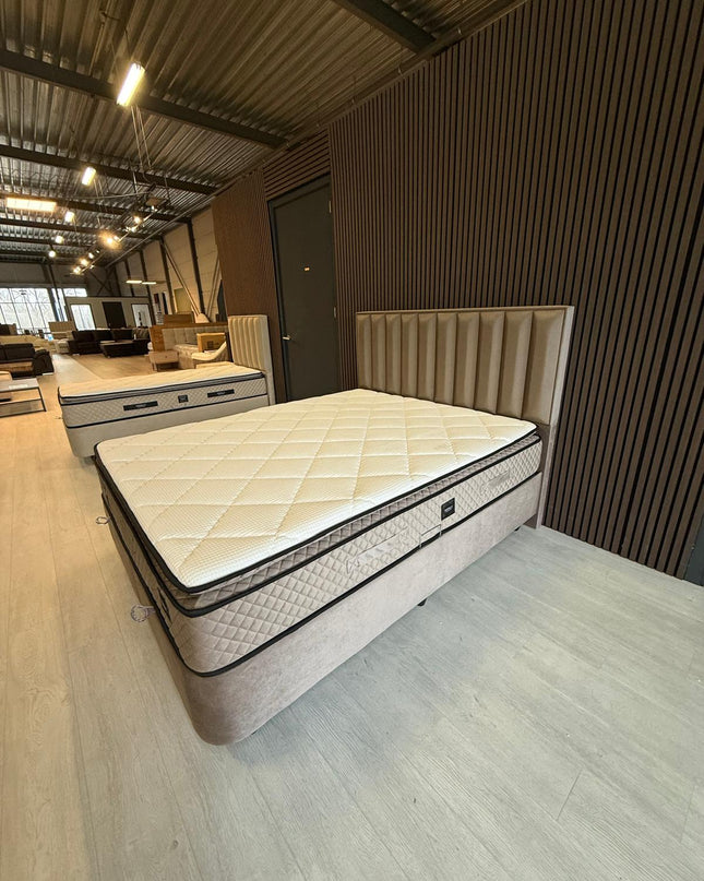 Infinity boxspring kleur beige