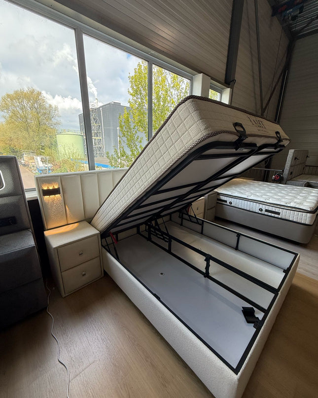 Model Dessert boxspring - Taht bedding collection. met led lampjes