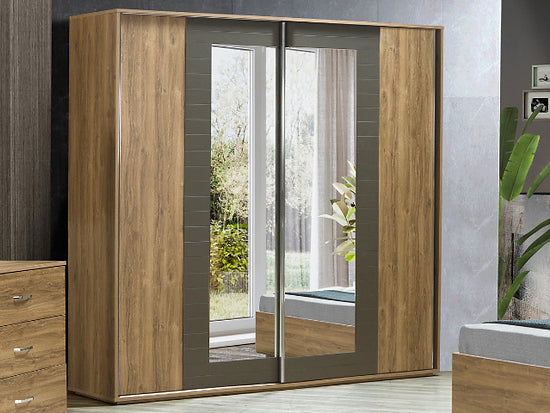 Loren-garderobe Okkernoot